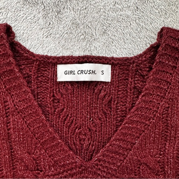 Girl Crush Gang Cable Knit Sleeveless V-Neck Sweater Vest Burgundy/RedWine Small - Picture 3 of 11